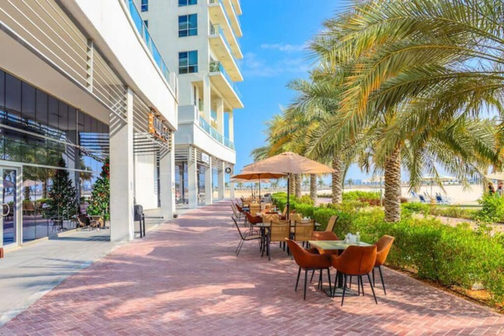 A Perfect Escape - Sea Facing Apartment Ras al-Khaimah Exterior photo
